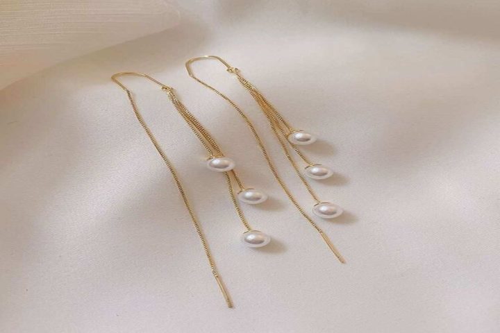 گوشواره بخیه‌ای