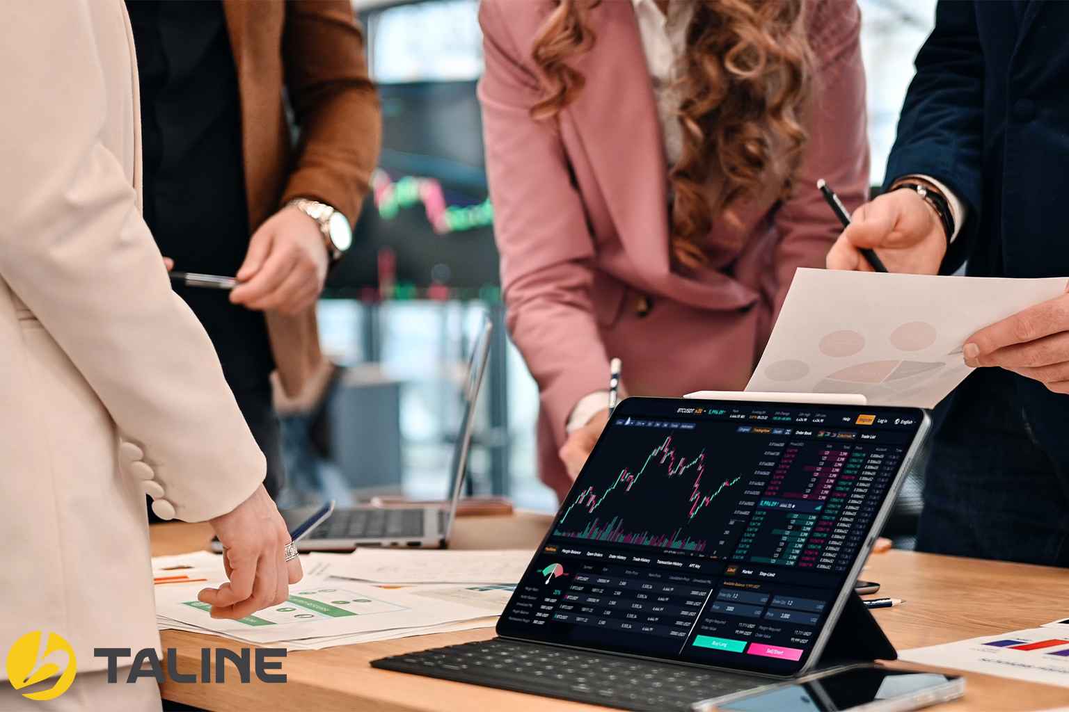 صندوق درآمد ثابت بهتر است یا طلا