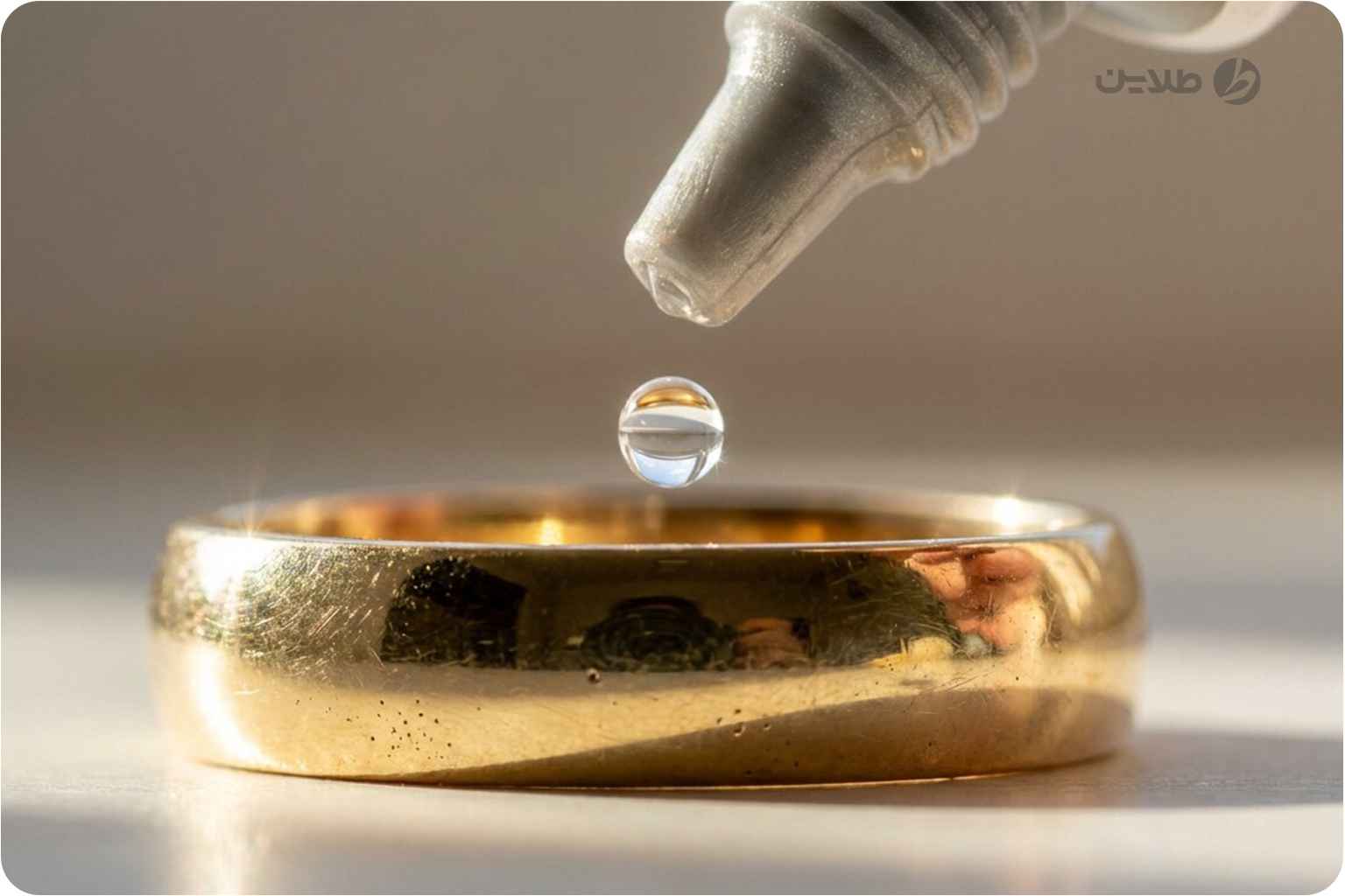 آیا چسب رازی طلا را خراب میکند