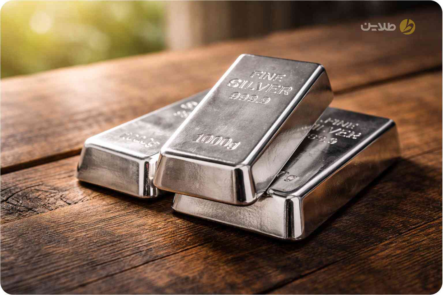 چرا نقره در سال 2025 رشد کرد