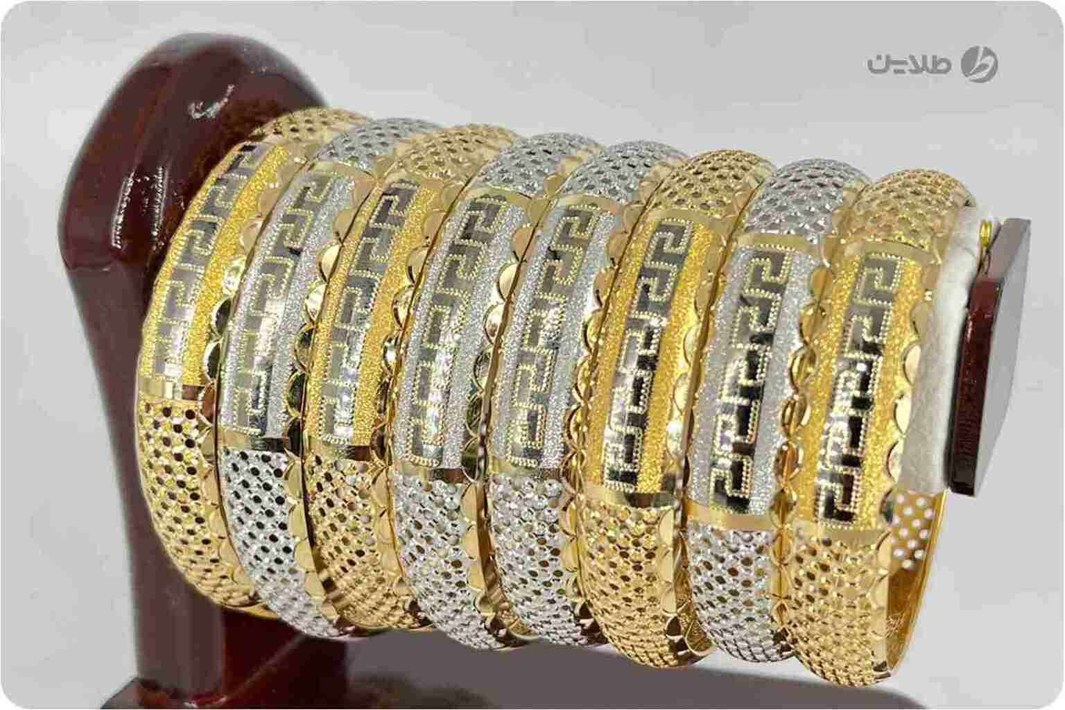 النگو ورساچه